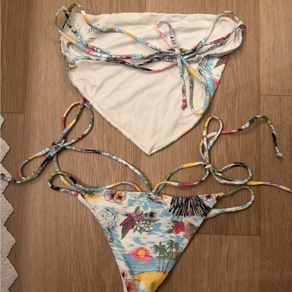 Frankie's Bikinis Kids Tropical Print Bib and Bikini Set - Picture 4 of 4